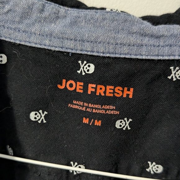 Joe Fresh Skull Print Dress Shirt - US M - Picture 4 of 14